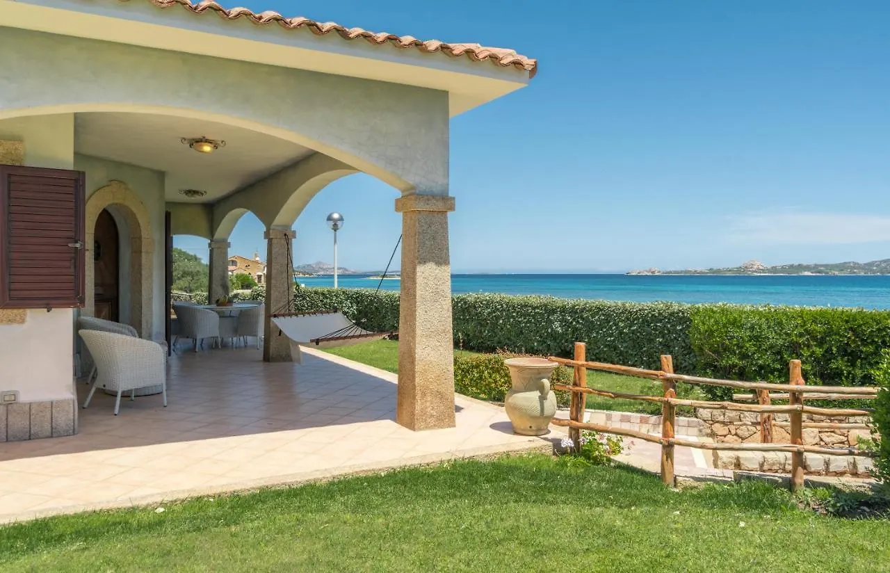 Sardinia Family Villas - Seaside Villa Leonora Pedestrian Area Cannigione